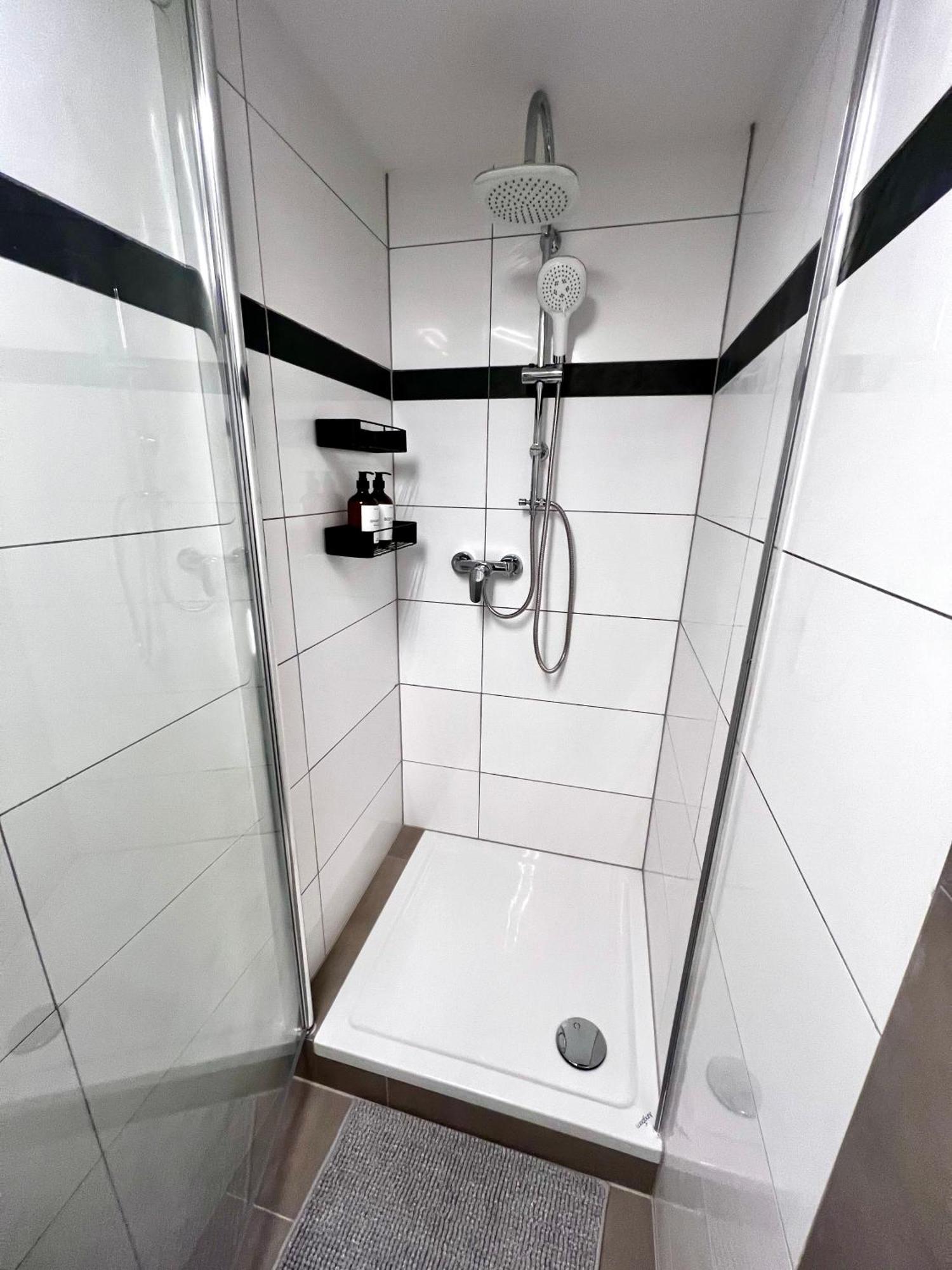 Main Cozy Casa Am Ringpark Free Parking Apartment Wurzburg Exterior photo